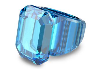 Lucent cocktail ring Octagon cut Blue